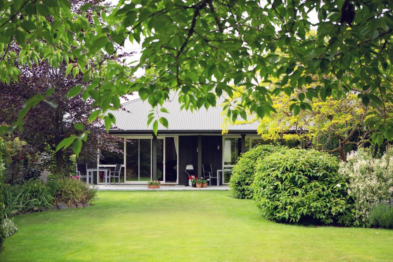 Marchmont Gardens Bed & Breakfast Hanmer Springs Exterior photo